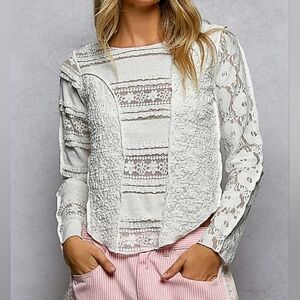 POL Round Neck Long Sleeve Exposed Seam Casual Boho White Lace Women's Top